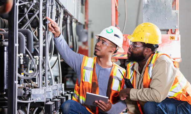 Best Affordable Emergency Electrician  in Snohomish, WA