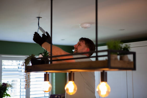 Best Licensed Electrician  in Snohomish, WA